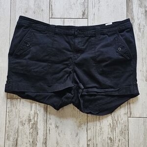 Torrid Black Roll-Cuff Cargo Shorts 4